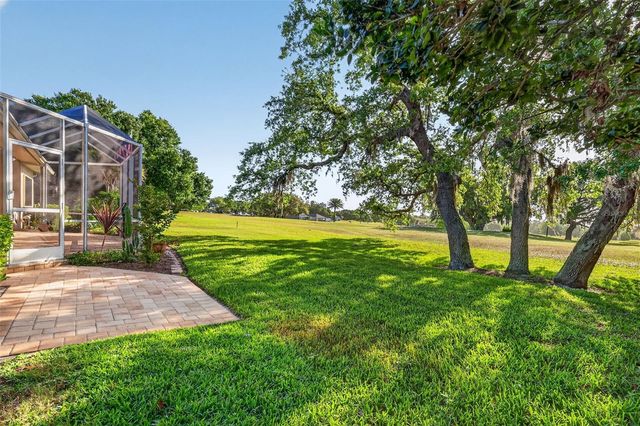 1880 EDGEWATER DRIVE, Mount Dora, FL 32757