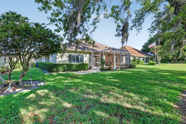 1880 EDGEWATER DRIVE, Mount Dora, FL 32757