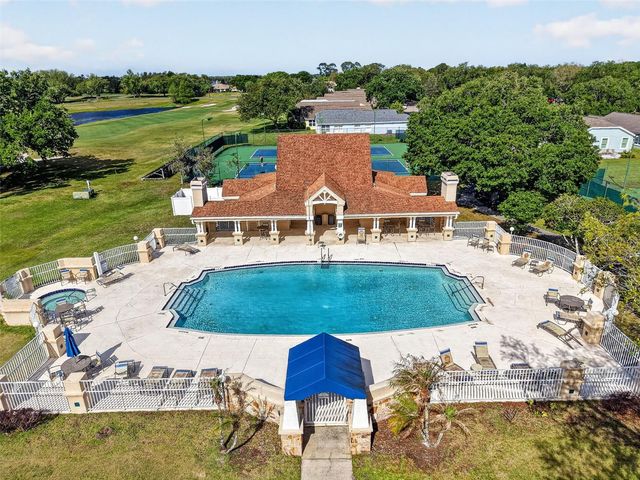 1880 EDGEWATER DRIVE, Mount Dora, FL 32757