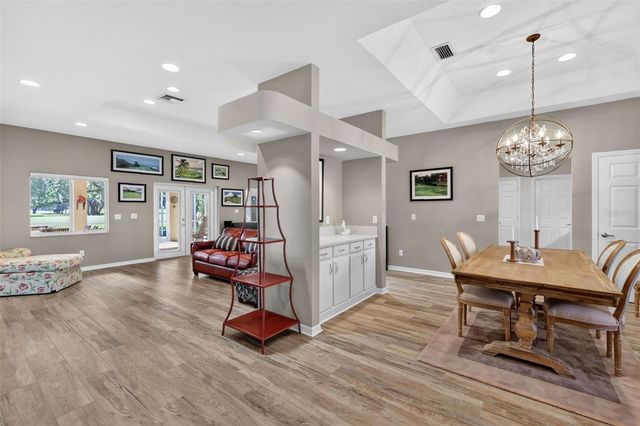 1880 EDGEWATER DRIVE, Mount Dora, FL 32757