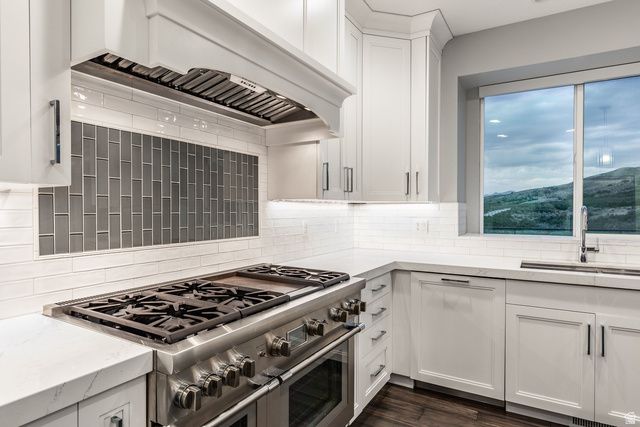 12459 N MINOTS LEDGE DR, Highland, UT 84003