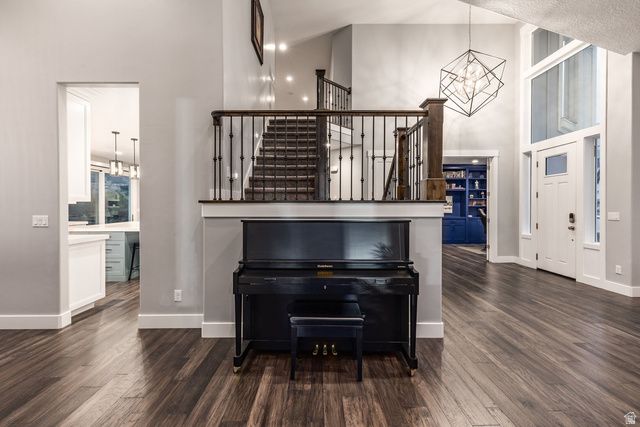 12459 N MINOTS LEDGE DR, Highland, UT 84003