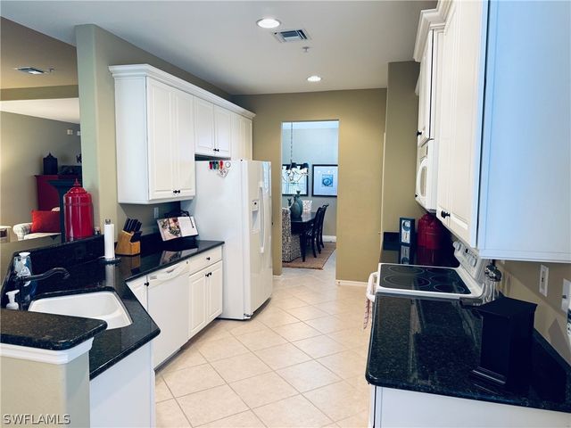 12854 Carrington CIR 201, Naples, FL 34105