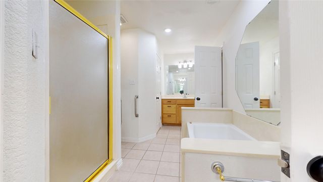 3008 Karen Way, Granbury, TX 76049