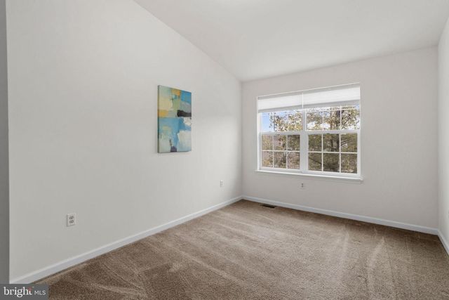 22 CROCKETT LN, Ewing, NJ 08628