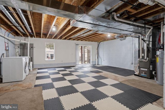 22 CROCKETT LN, Ewing, NJ 08628