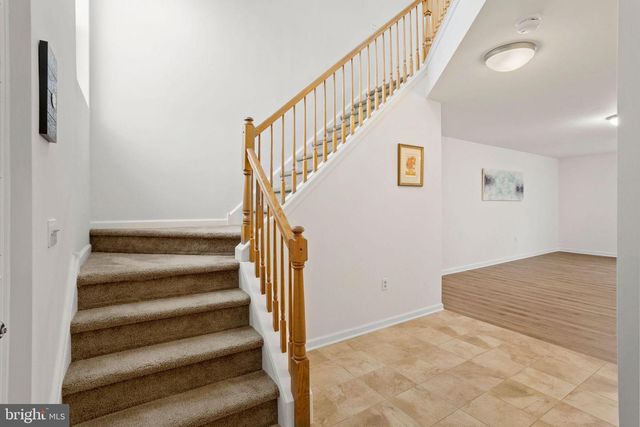 22 CROCKETT LN, Ewing, NJ 08628