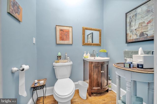 513 NICHOLSON ST NW, Washington, DC 20011