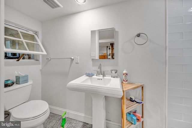 513 NICHOLSON ST NW, Washington, DC 20011