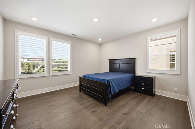 54 Bellatrix, Irvine, CA 92618