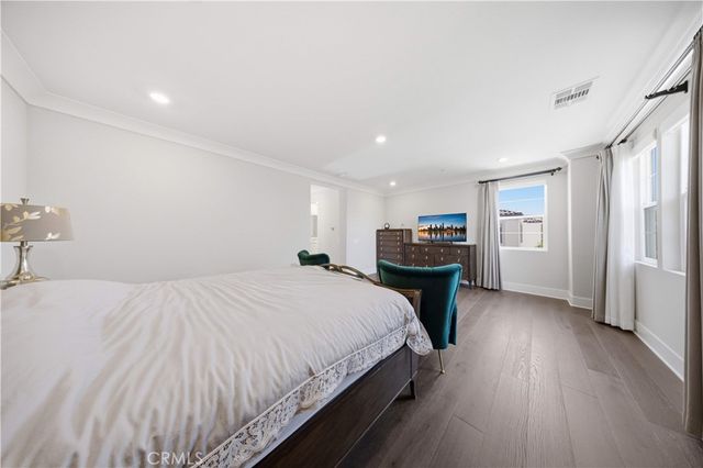 54 Bellatrix, Irvine, CA 92618