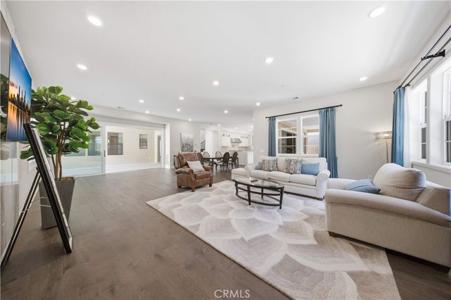 54 Bellatrix, Irvine, CA 92618
