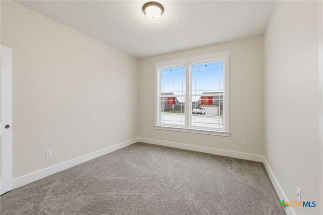 203 Turnberry Drive, La Vernia, TX 78121
