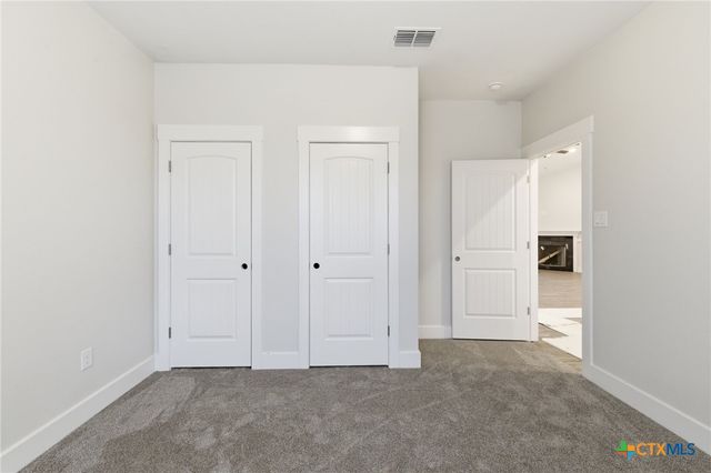 203 Turnberry Drive, La Vernia, TX 78121