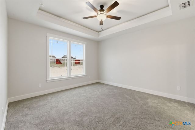 203 Turnberry Drive, La Vernia, TX 78121