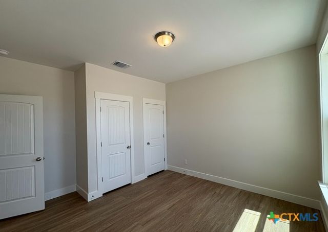 203 Turnberry Drive, La Vernia, TX 78121