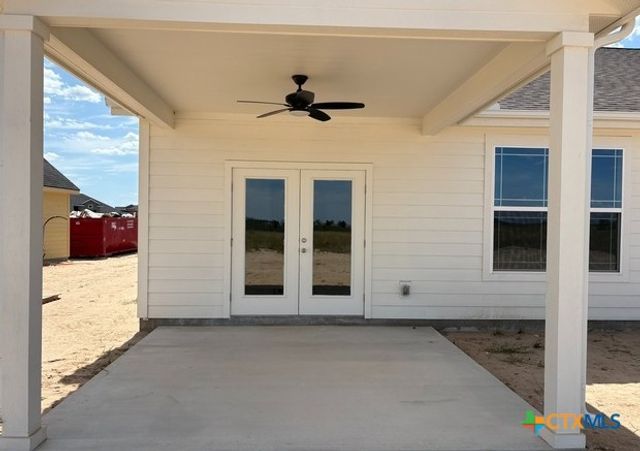 203 Turnberry Drive, La Vernia, TX 78121