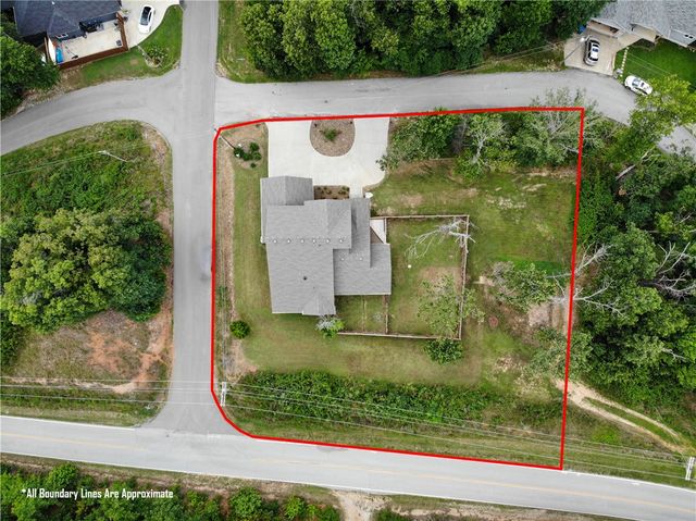 7 Cheshnut Drive, Bella Vista, AR 72714