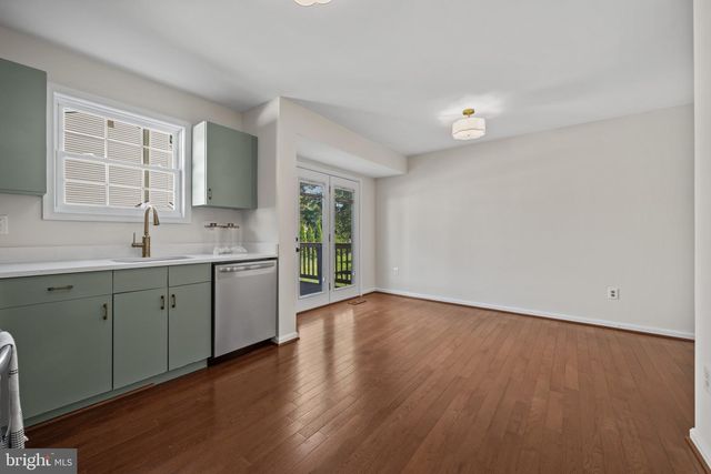 5 BEN WOODS CT, Baltimore, MD 21228
