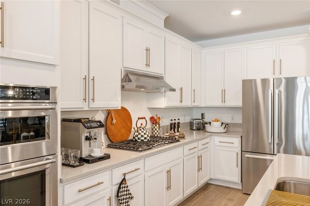 25 RED CREEK BLUFF Street, Henderson, NV 89011