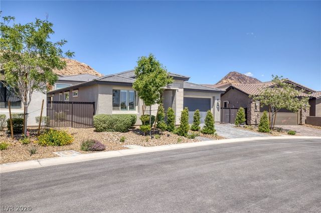 25 RED CREEK BLUFF Street, Henderson, NV 89011