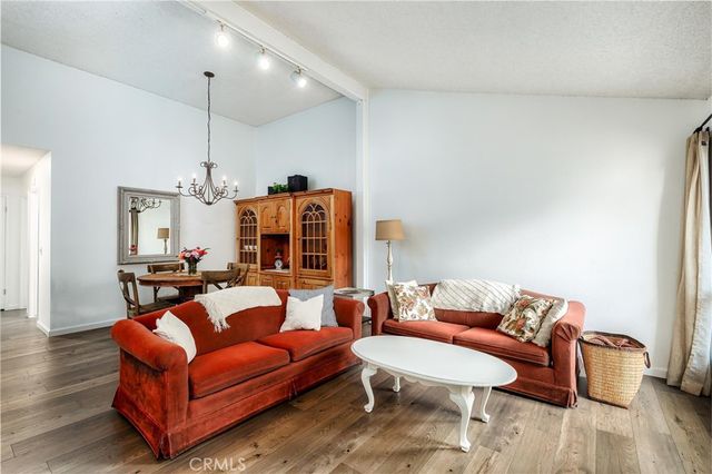570 Peach 13, San Luis Obispo, CA 93401