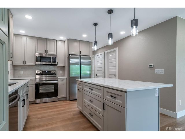 1210 E Bates Pkwy, Englewood, CO 80113