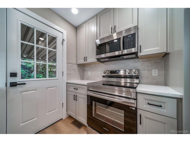 1210 E Bates Pkwy, Englewood, CO 80113