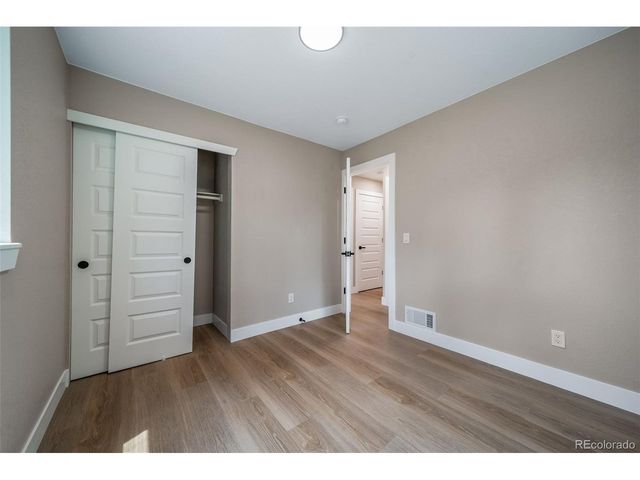 1210 E Bates Pkwy, Englewood, CO 80113