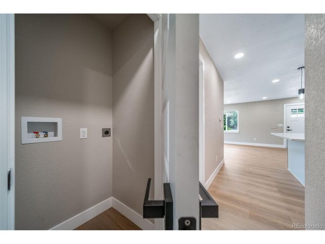 1210 E Bates Pkwy, Englewood, CO 80113