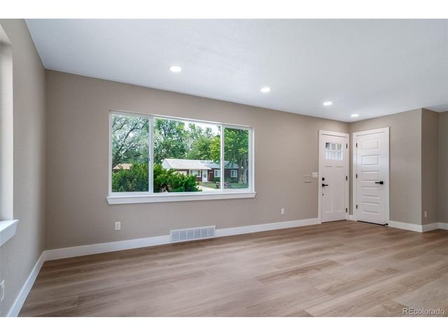 1210 E Bates Pkwy, Englewood, CO 80113