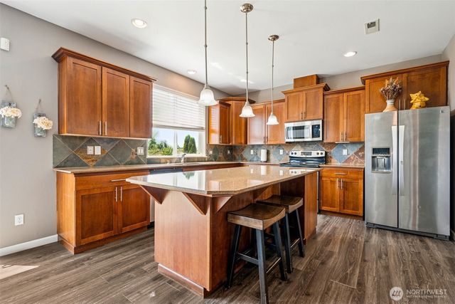 10089 Jensen Drive SE, Yelm, WA 98597