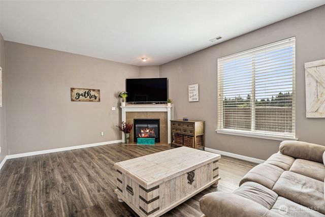 10089 Jensen Drive SE, Yelm, WA 98597
