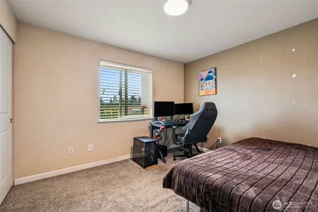10089 Jensen Drive SE, Yelm, WA 98597