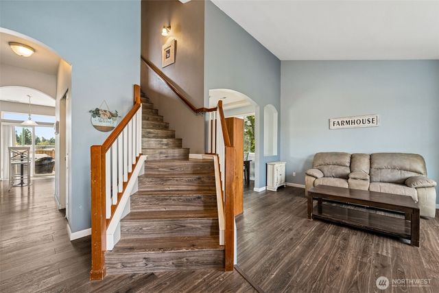 10089 Jensen Drive SE, Yelm, WA 98597