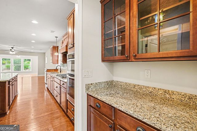 102 Crape Myrtle Drive, Griffin, GA 30223