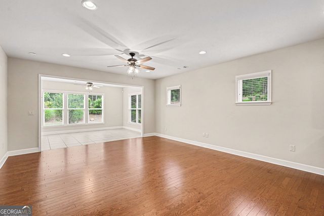 102 Crape Myrtle Drive, Griffin, GA 30223