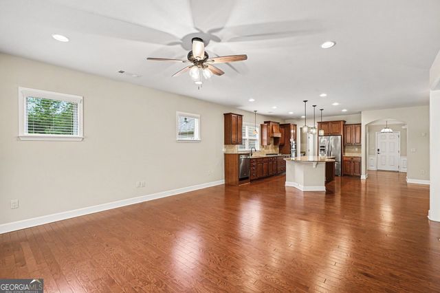 102 Crape Myrtle Drive, Griffin, GA 30223