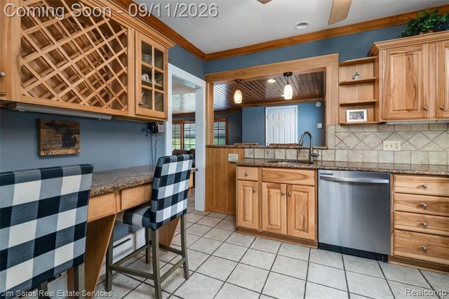 743 Rivard Boulevard, Grosse Pointe, MI 48230