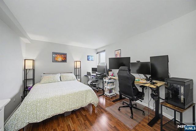 2000 Linwood Avenue 12N, Fort Lee, NJ 07024