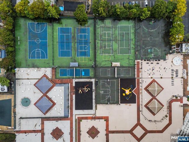 2000 Linwood Avenue 12N, Fort Lee, NJ 07024