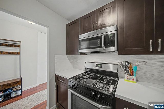 2000 Linwood Avenue 12N, Fort Lee, NJ 07024