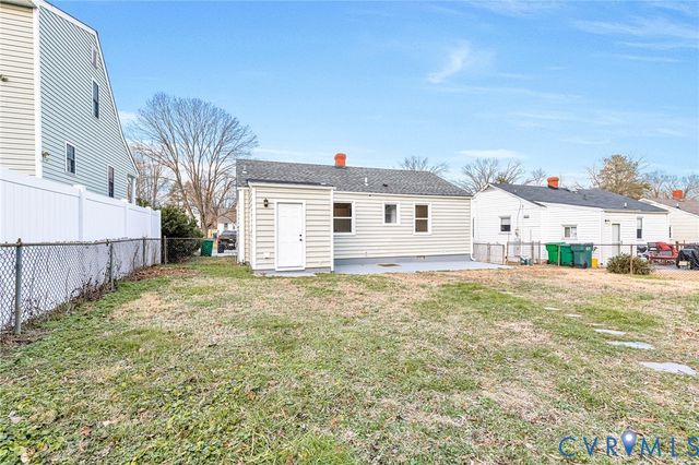 2609 Dellrose Ave, Glen Allen, VA 23228