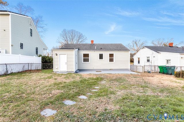 2609 Dellrose Ave, Glen Allen, VA 23228