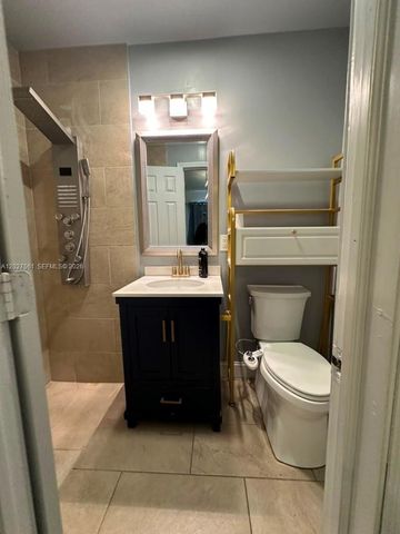 1090 W 60th Street 1, Hialeah, FL 33012