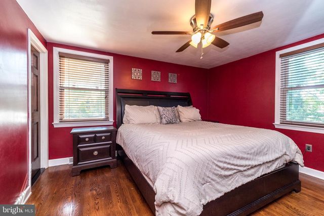 125 N BETHLEHEM PIKE, Fort Washington, PA 19034