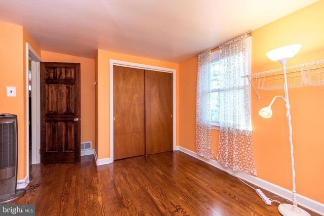 125 N BETHLEHEM PIKE, Fort Washington, PA 19034