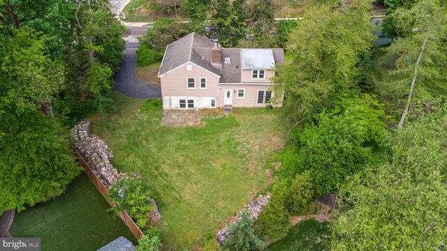 125 N BETHLEHEM PIKE, Fort Washington, PA 19034
