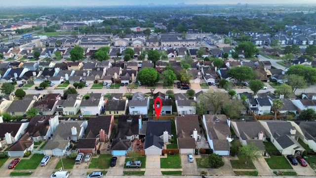11830 Plumpoint Drive, Houston, TX 77099