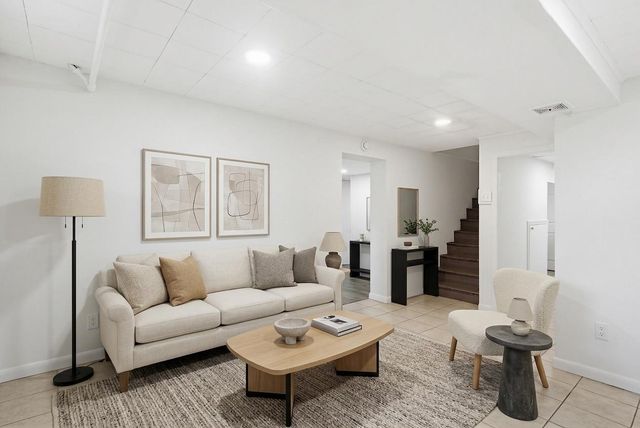 10202 GARDINER AVE, Silver Spring, MD 20902